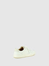 Sapatos com Atacadores em Branco